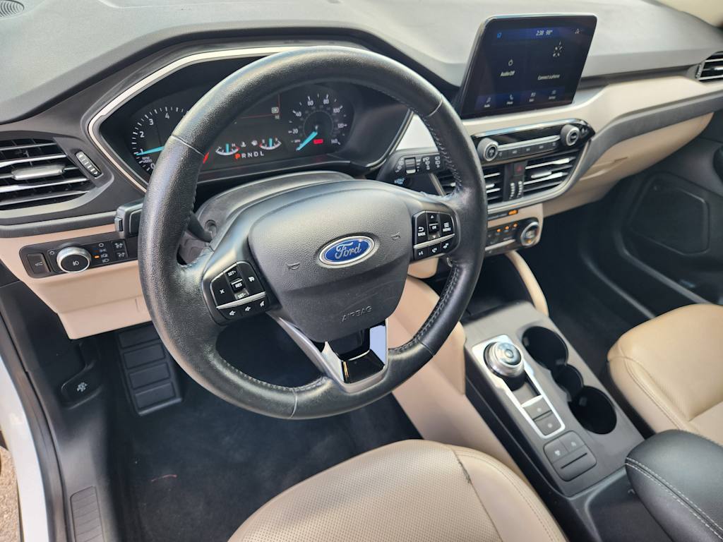 Thumbnail: 2020 Ford Escape - 2