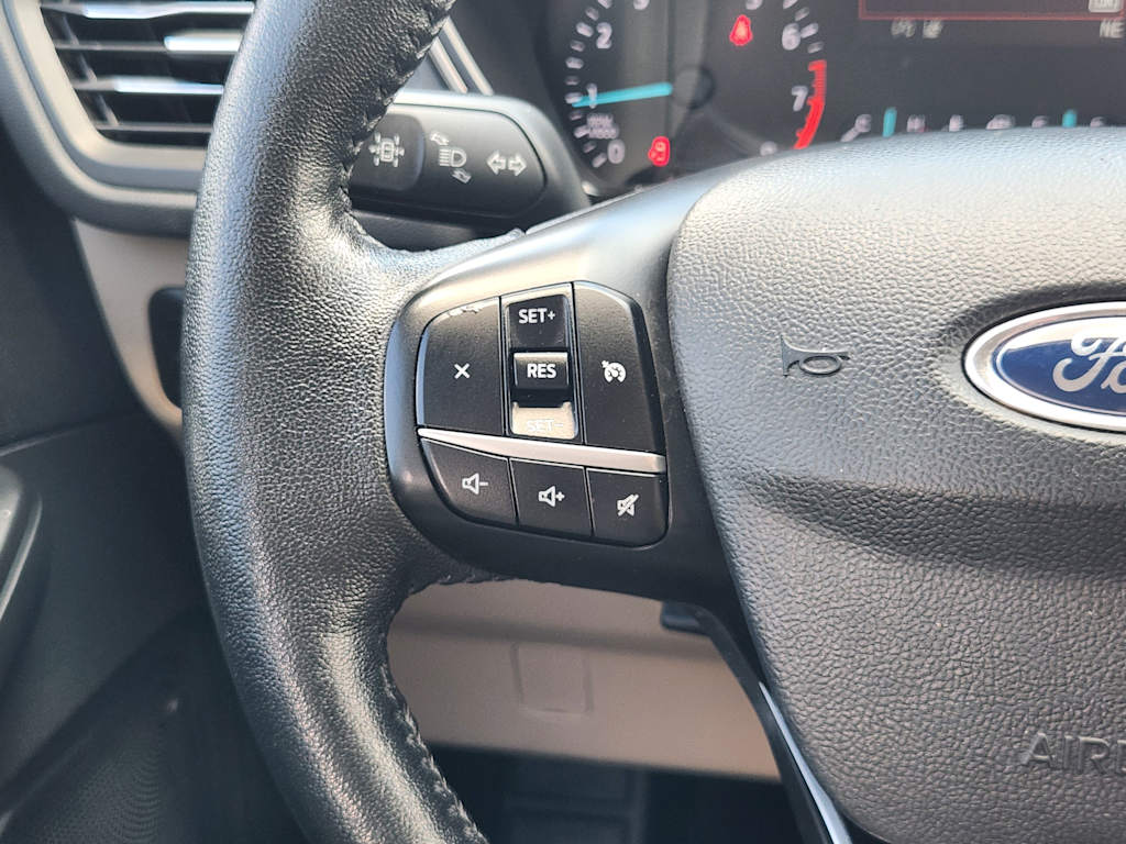 Thumbnail: 2020 Ford Escape - 31