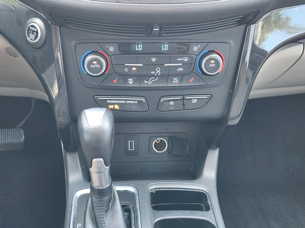 Thumbnail: 2017 Ford Escape - 26