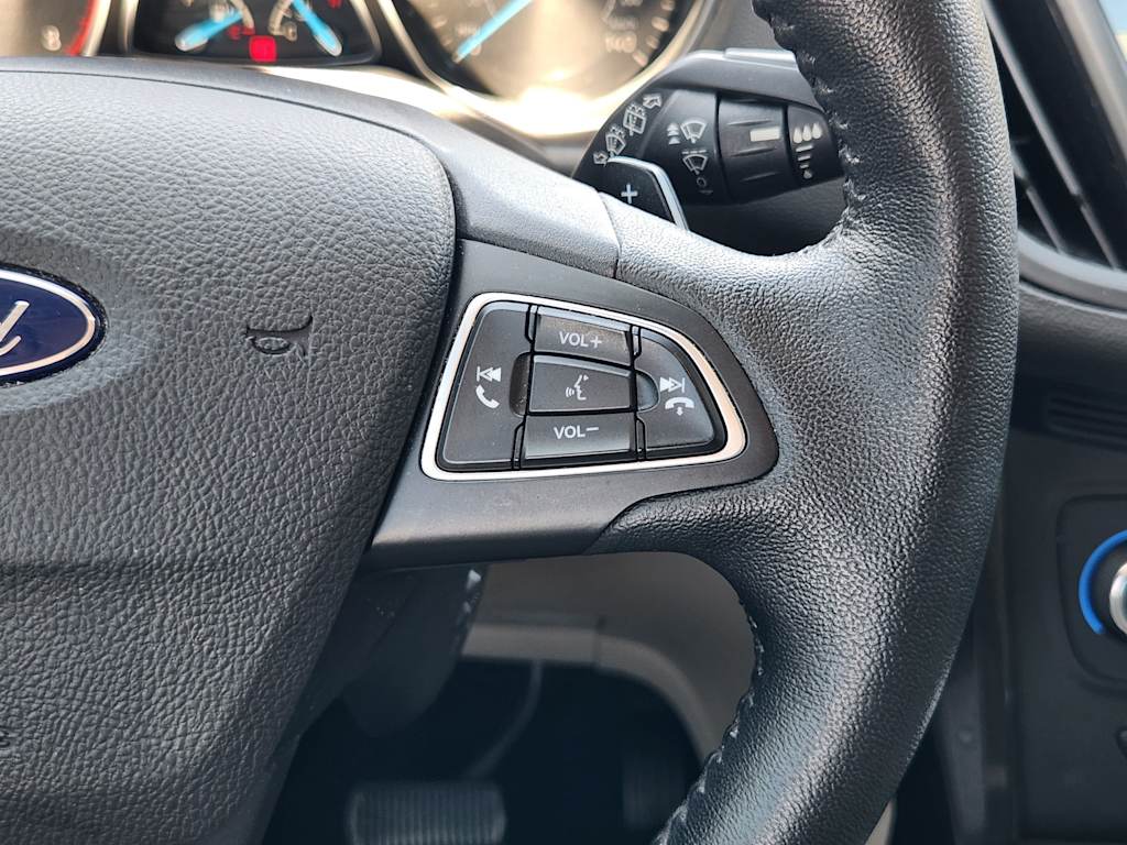 Thumbnail: 2017 Ford Escape - 32