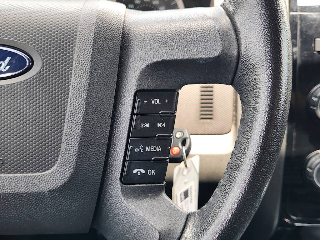 Thumbnail: 2012 Ford Escape - 32