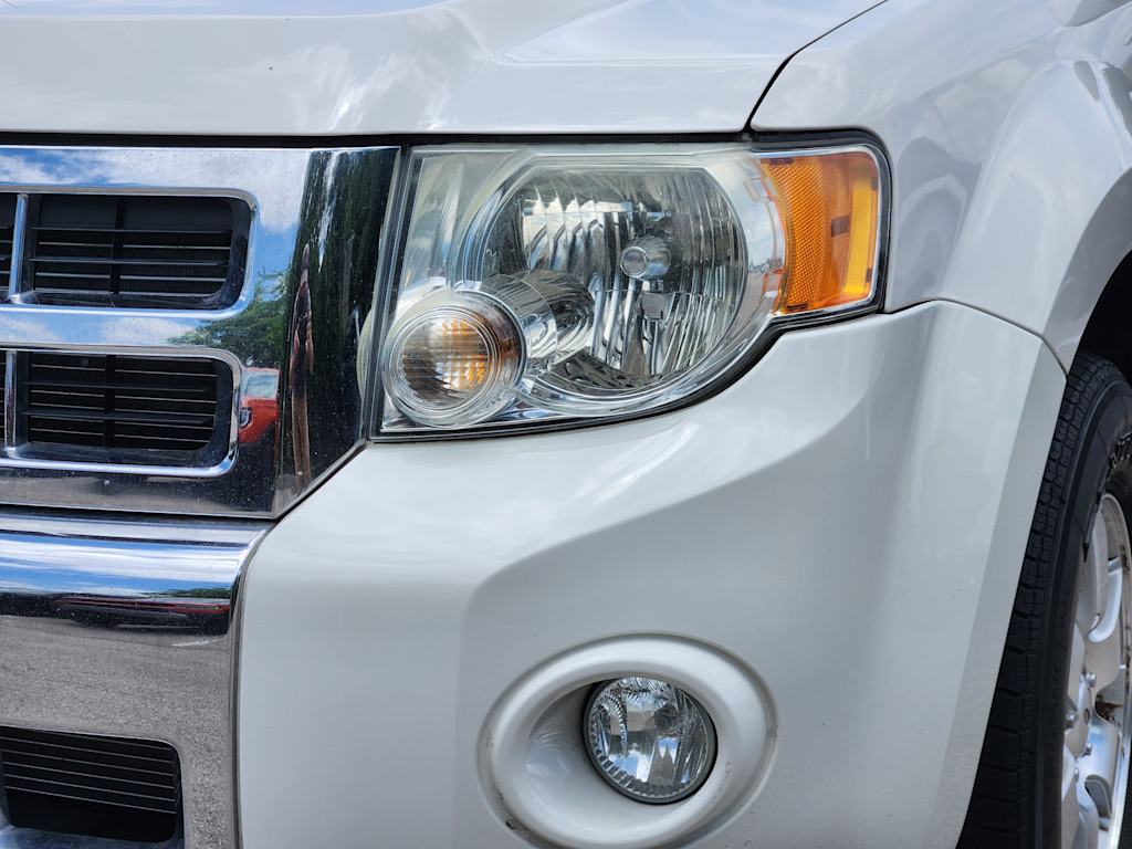 Thumbnail: 2012 Ford Escape - 22