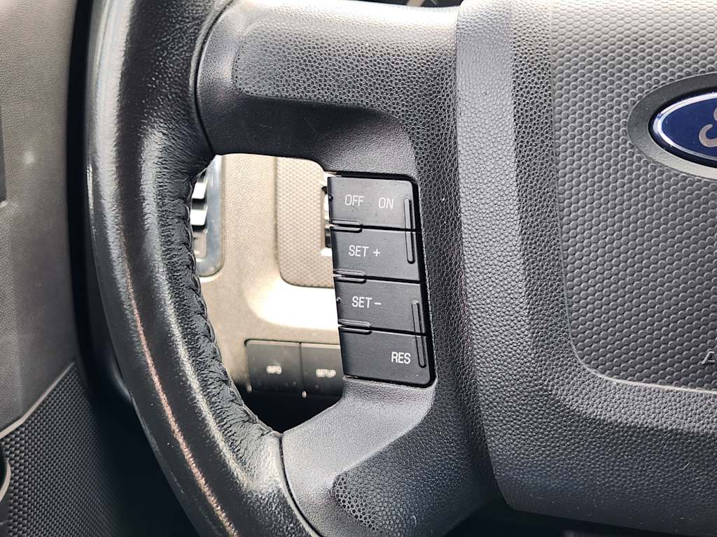 Thumbnail: 2012 Ford Escape - 31