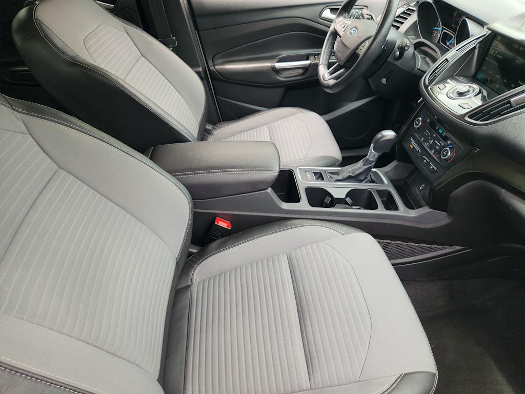 Thumbnail: 2017 Ford Escape - 10