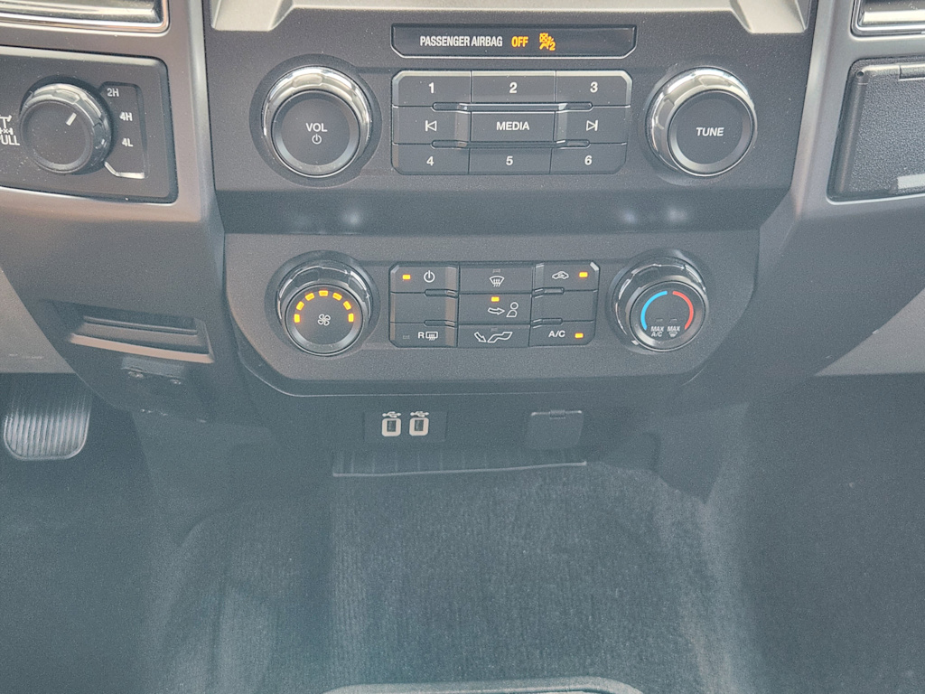 Thumbnail: 2019 Ford F-150 - 25