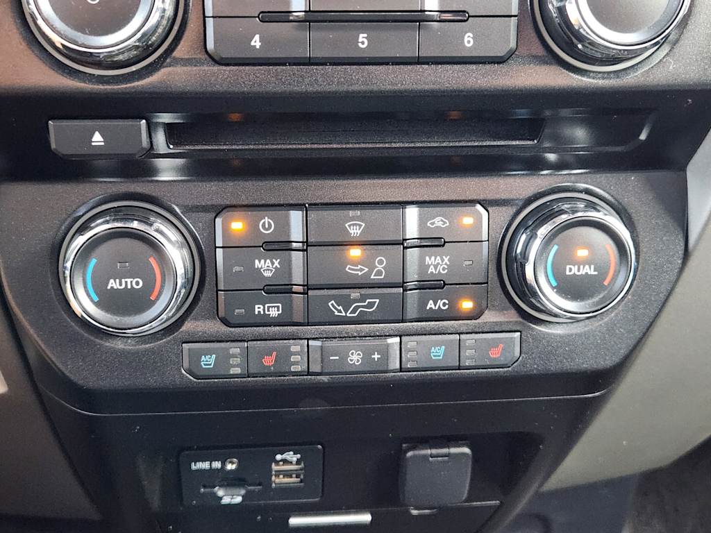 Thumbnail: 2015 Ford F-150 - 25