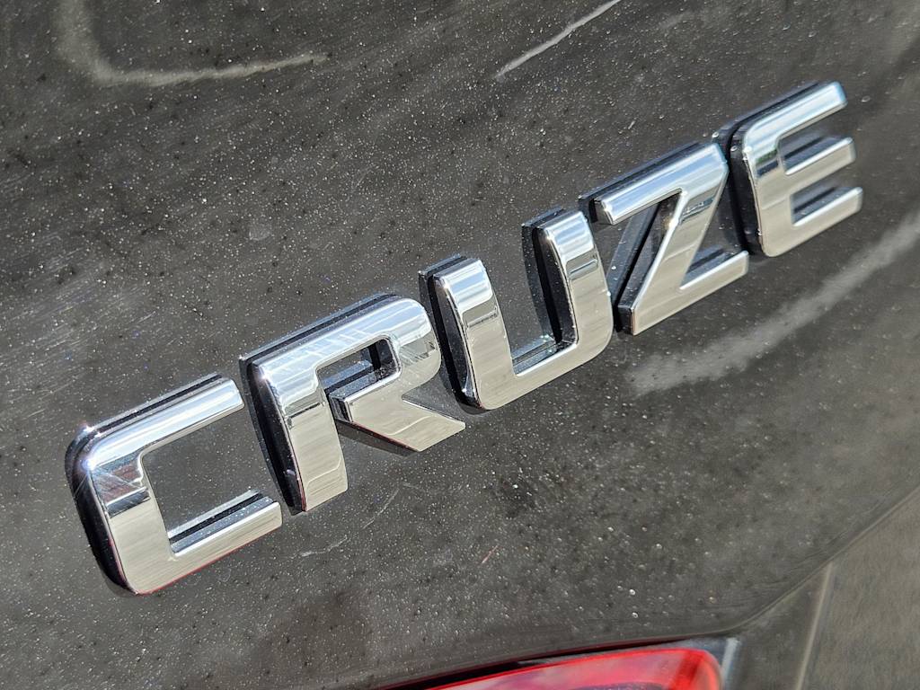 Thumbnail: 2018 Chevrolet Cruze - 5
