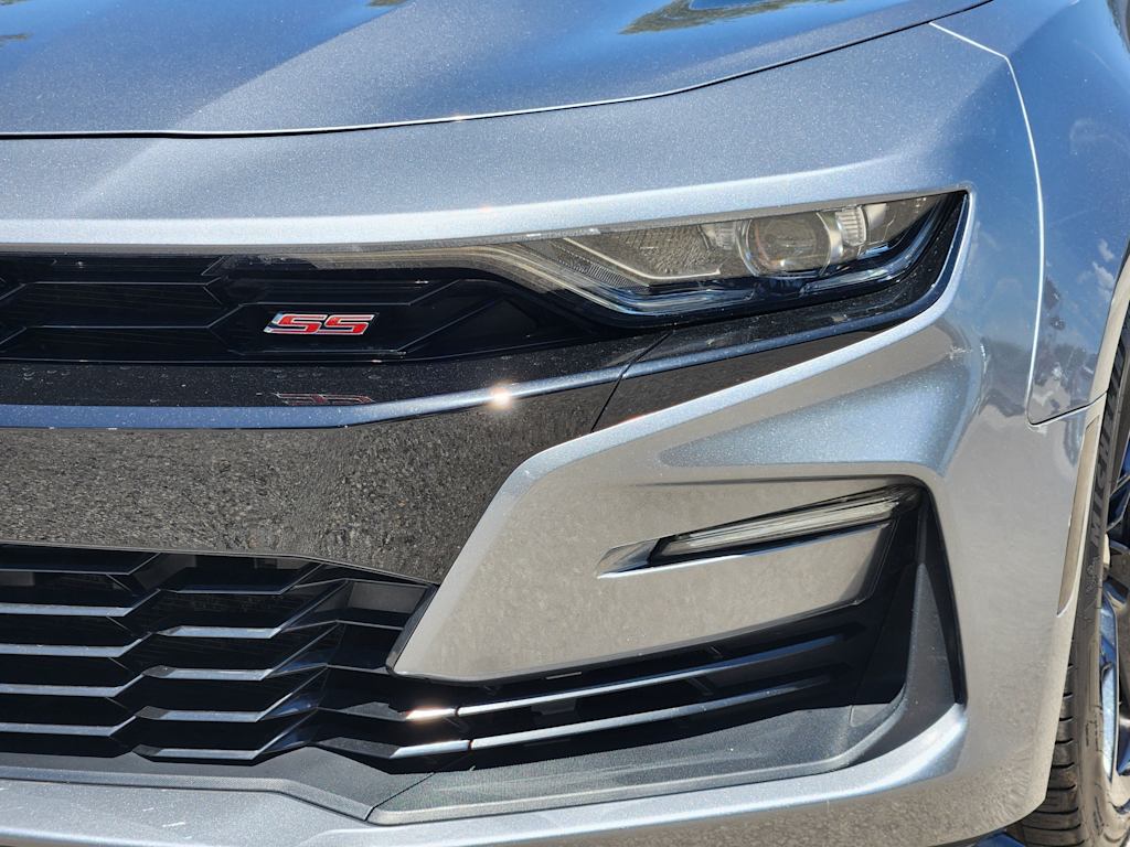 Thumbnail: 2019 Chevrolet Camaro - 21