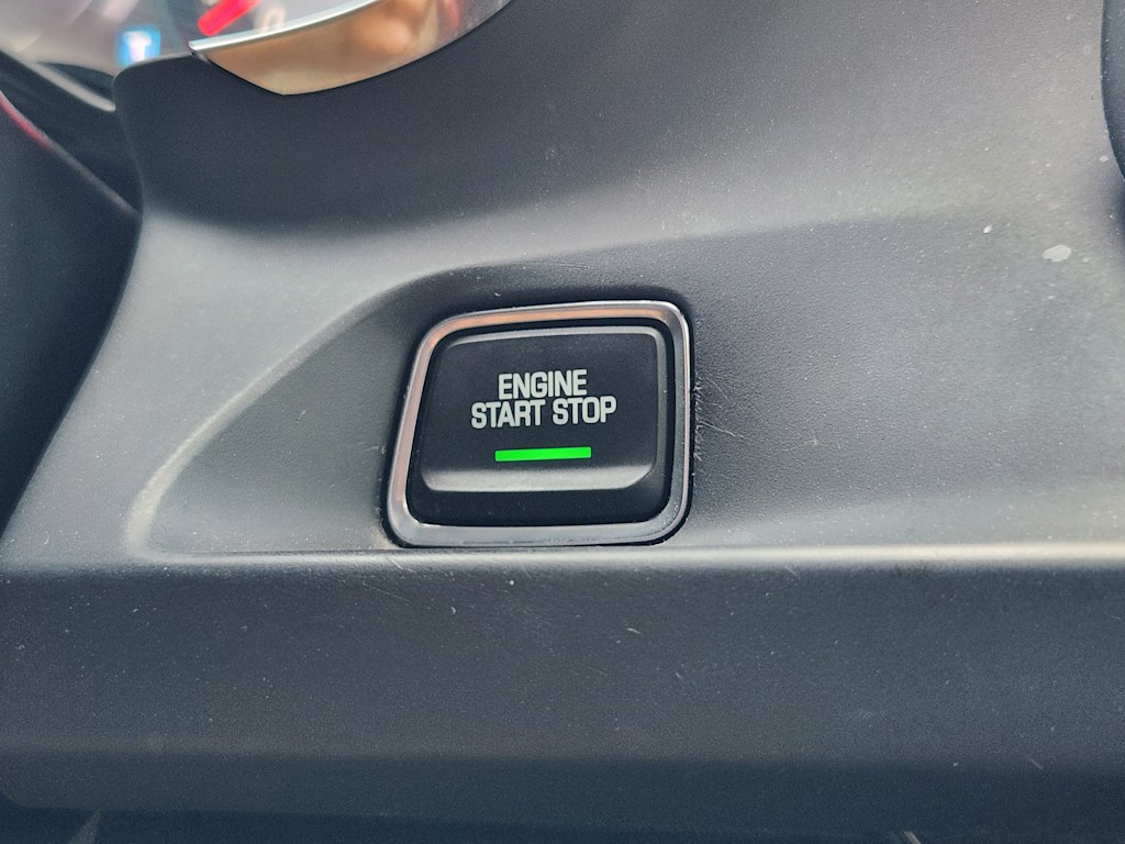 Thumbnail: 2019 Chevrolet Camaro - 26