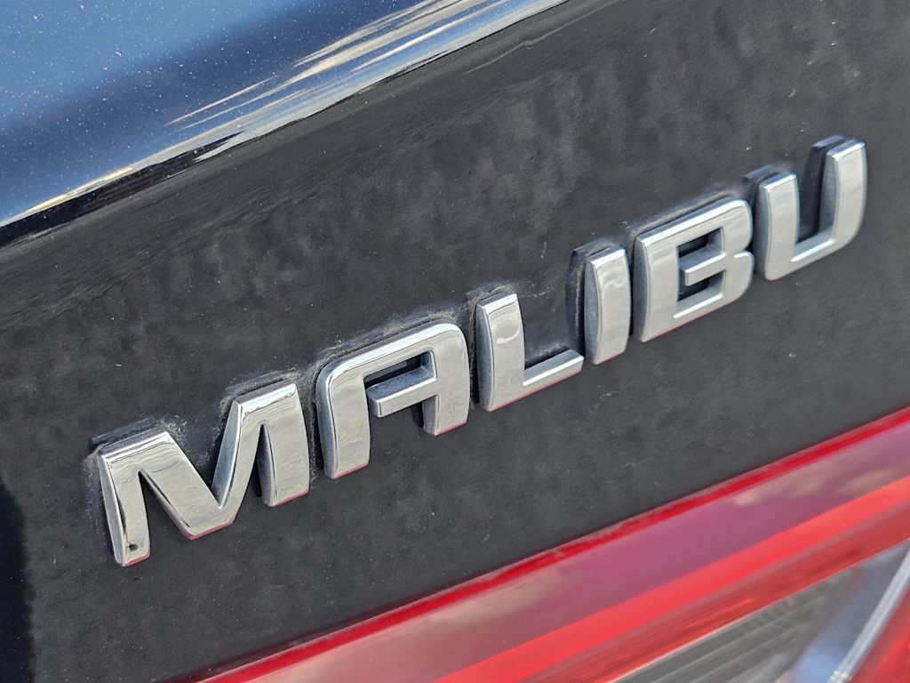 Thumbnail: 2020 Chevrolet Malibu - 5