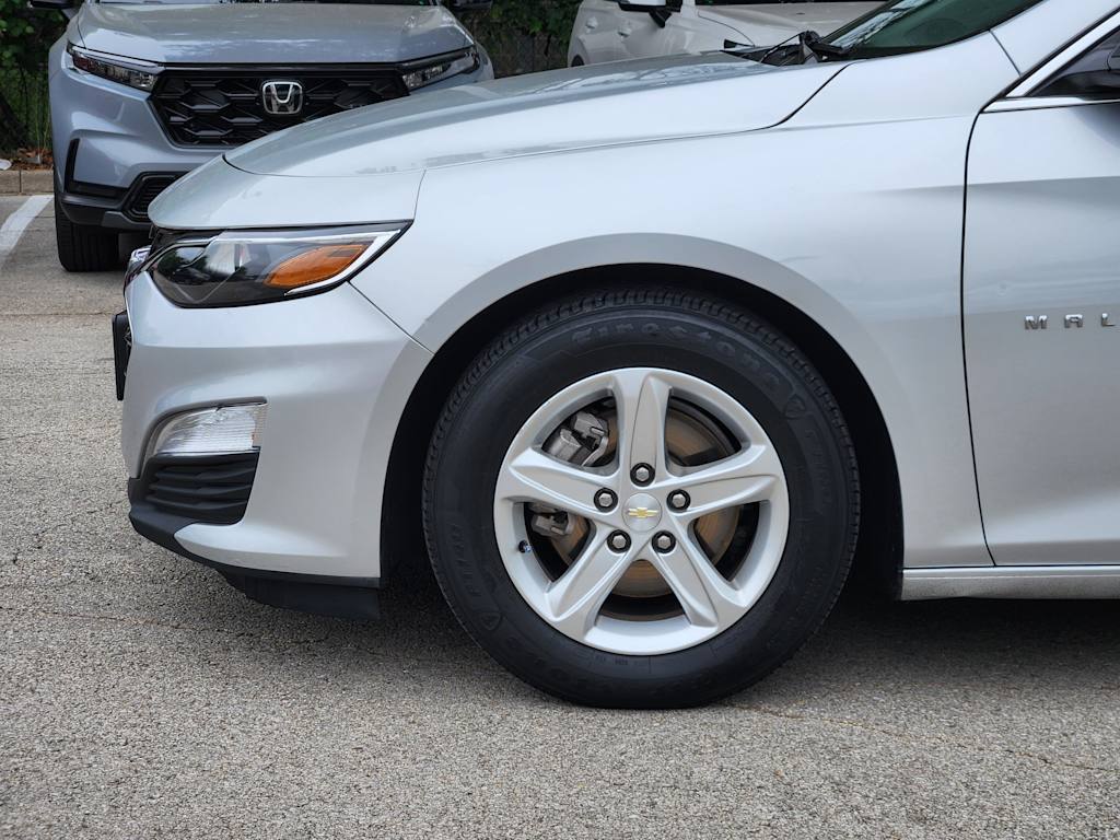 Thumbnail: 2021 Chevrolet Malibu - 7