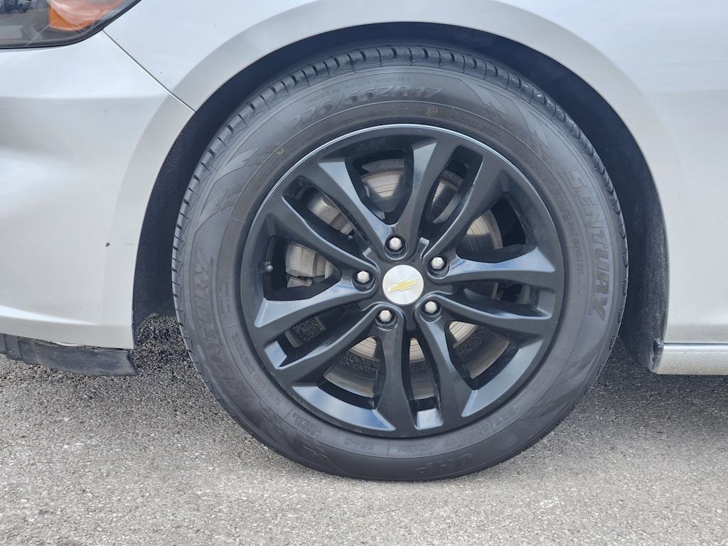 Thumbnail: 2018 Chevrolet Malibu - 22