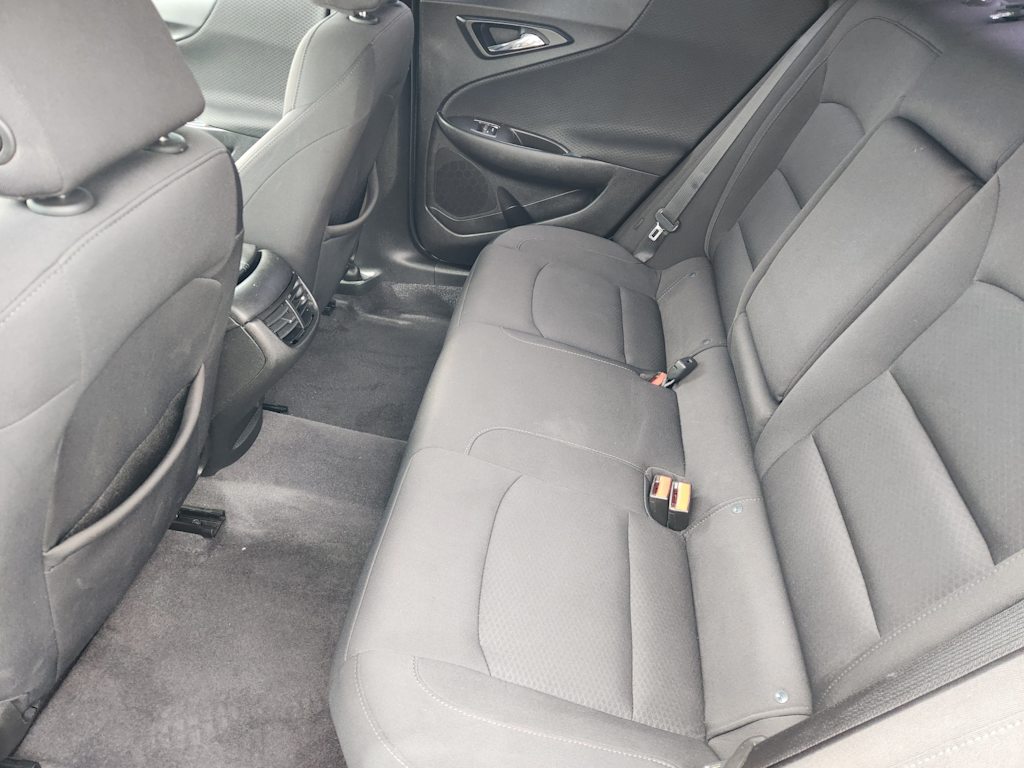 Thumbnail: 2018 Chevrolet Malibu - 11