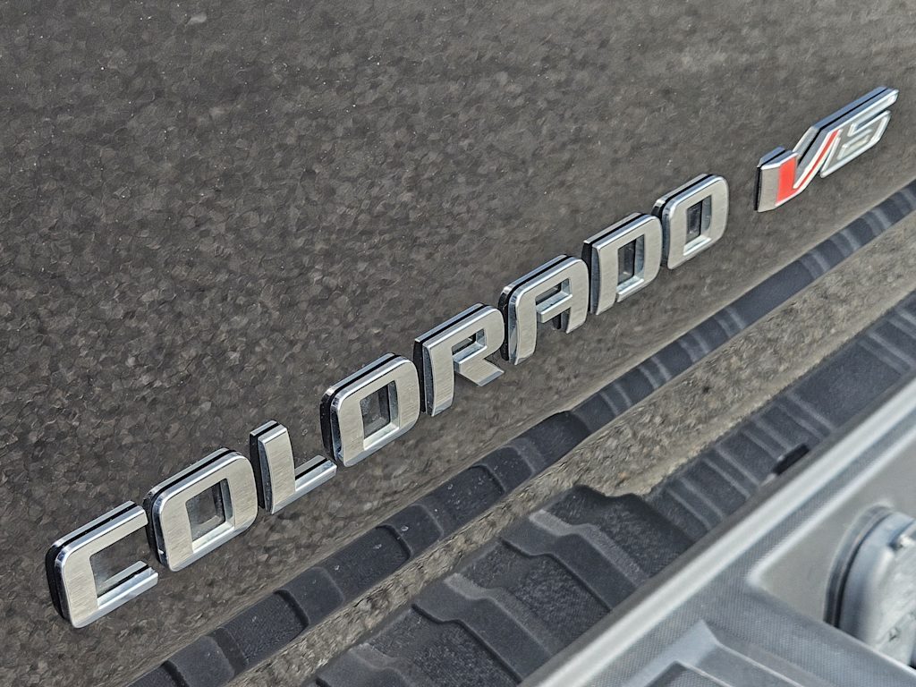 Thumbnail: 2019 Chevrolet Colorado - 5