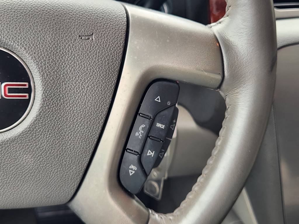 Thumbnail: 2011 GMC Yukon - 31