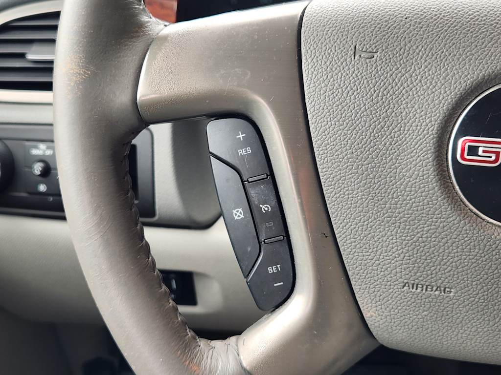 Thumbnail: 2011 GMC Yukon - 30