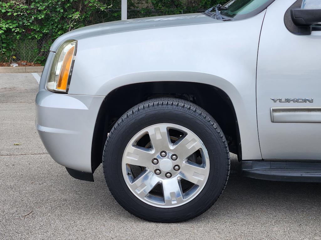 Thumbnail: 2011 GMC Yukon - 6