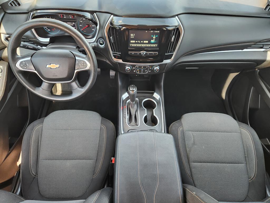 Thumbnail: 2018 Chevrolet Traverse - 8