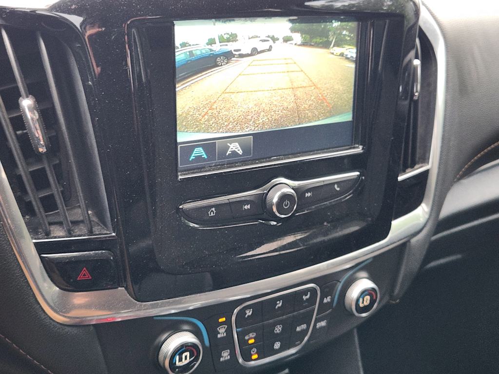 Thumbnail: 2019 Chevrolet Traverse - 26
