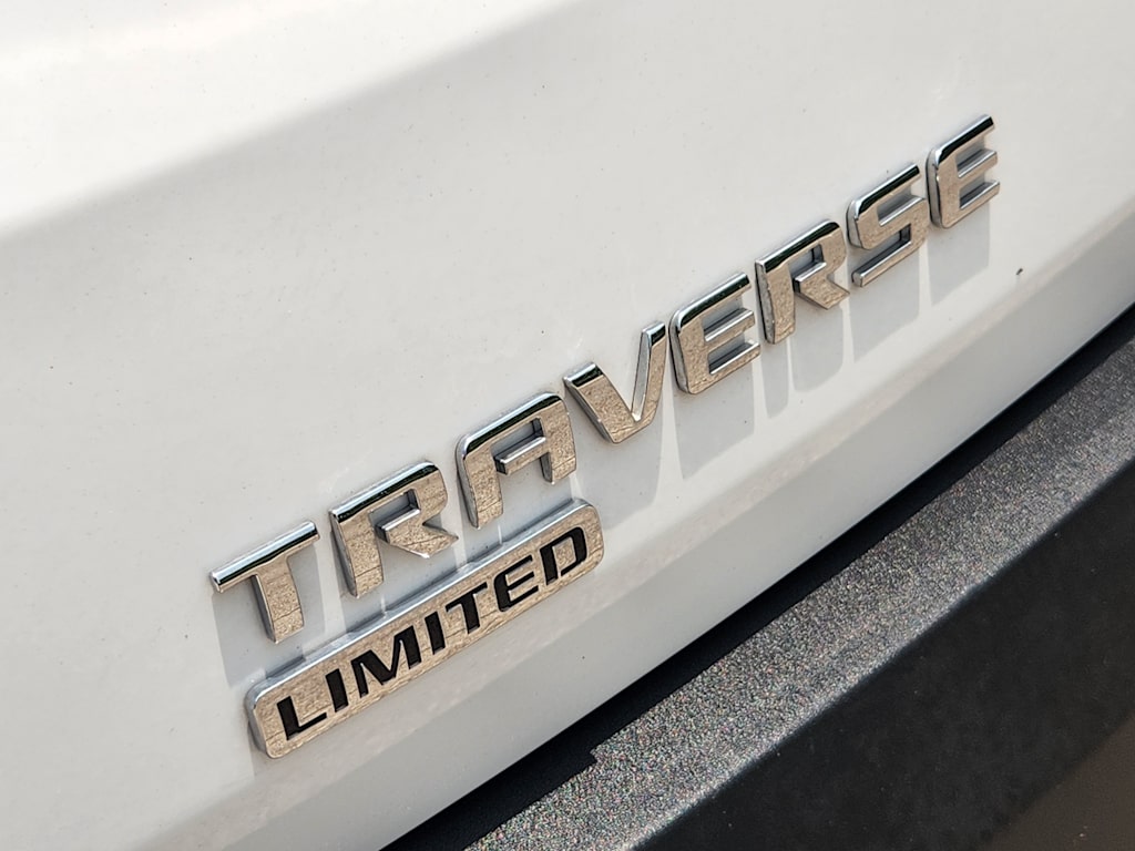 Thumbnail: 2024 Chevrolet Traverse - 5