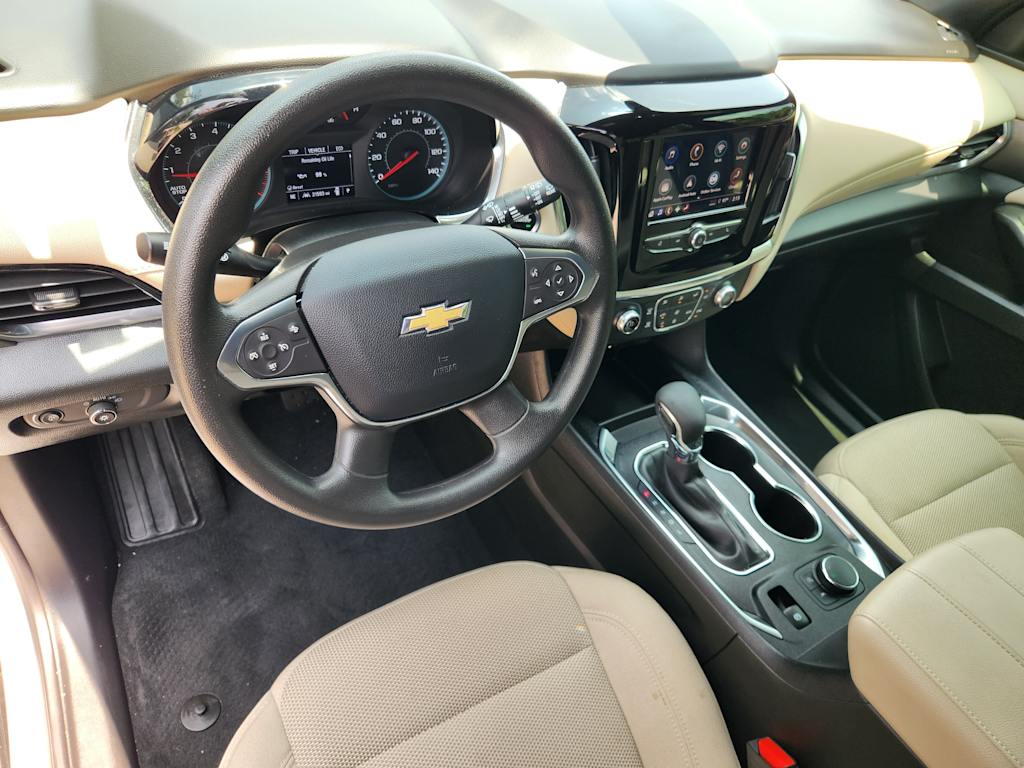 Thumbnail: 2024 Chevrolet Traverse - 2