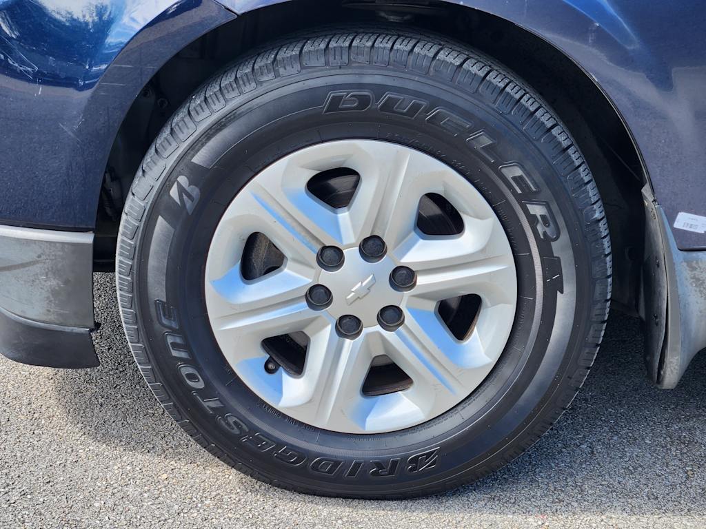 Thumbnail: 2012 Chevrolet Traverse - 22