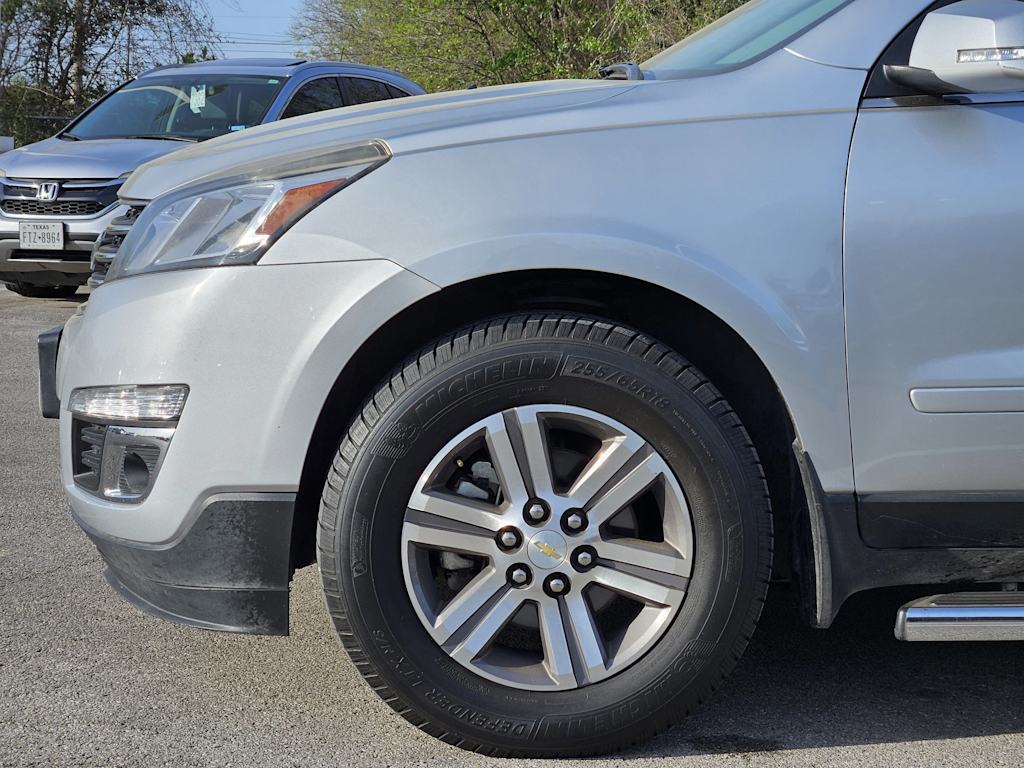 Thumbnail: 2017 Chevrolet Traverse - 6