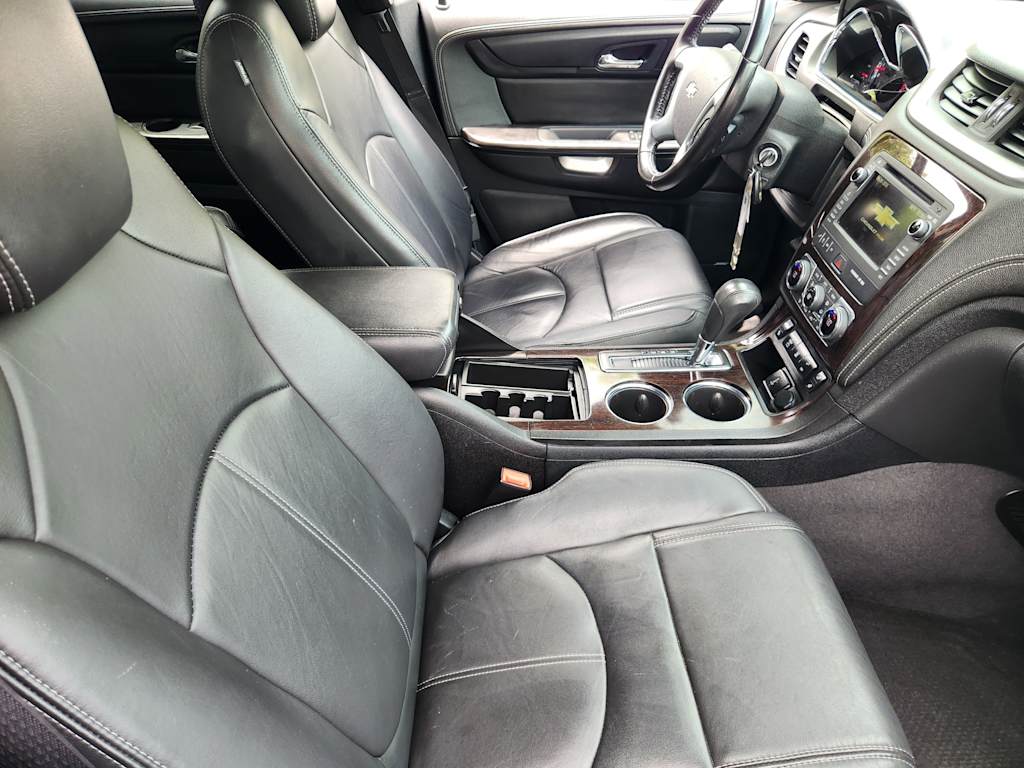 Thumbnail: 2017 Chevrolet Traverse - 10