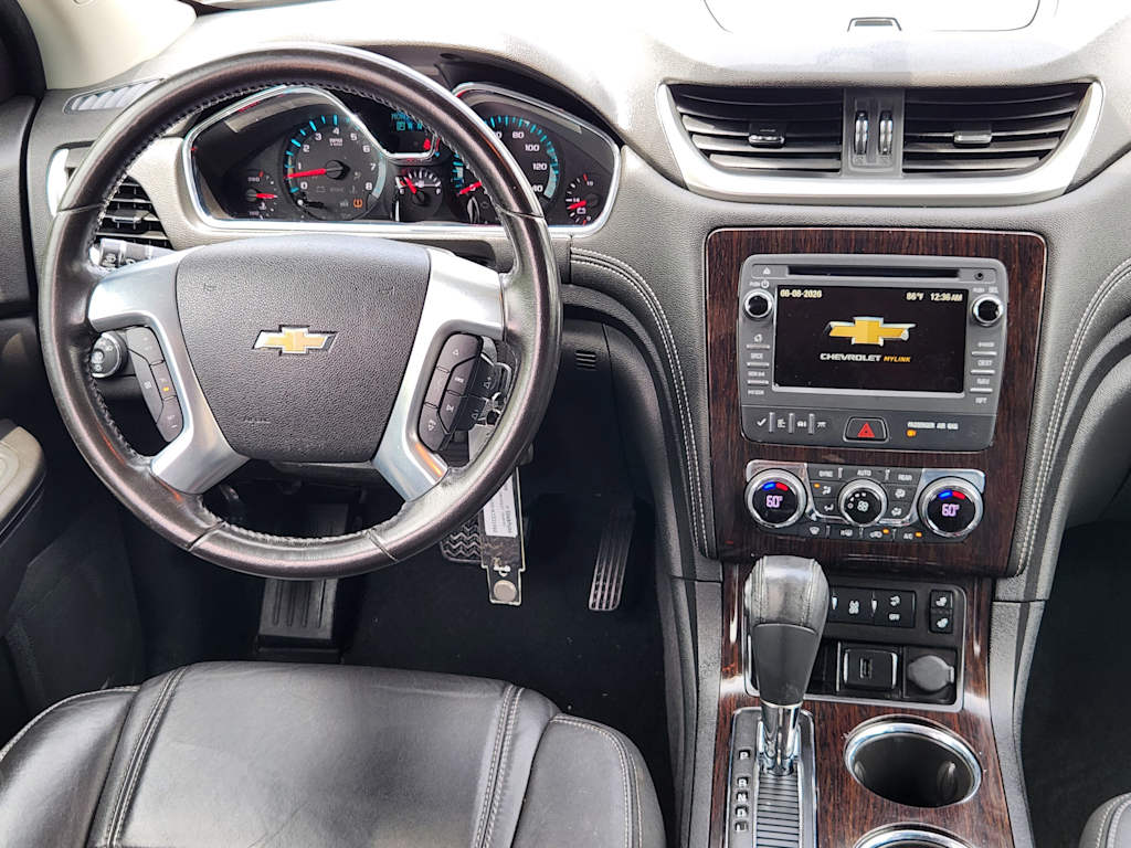 Thumbnail: 2017 Chevrolet Traverse - 12