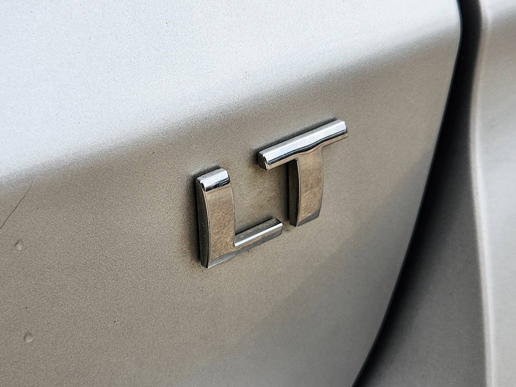 Thumbnail: 2017 Chevrolet Traverse - 5