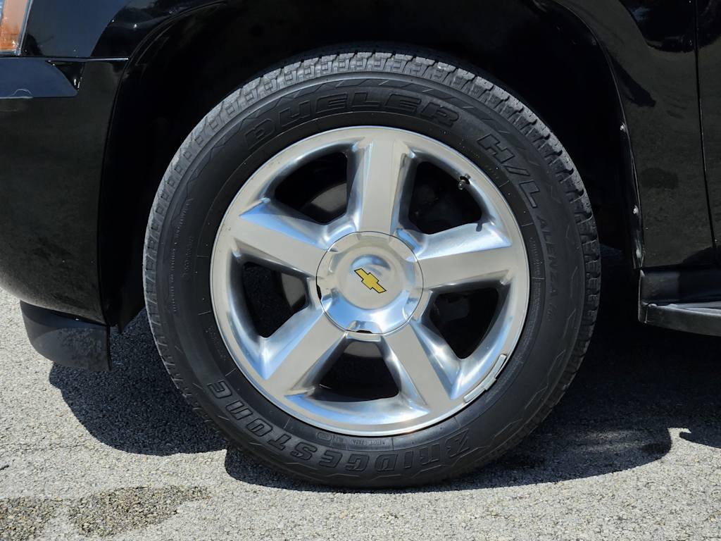 Thumbnail: 2013 Chevrolet Tahoe - 21