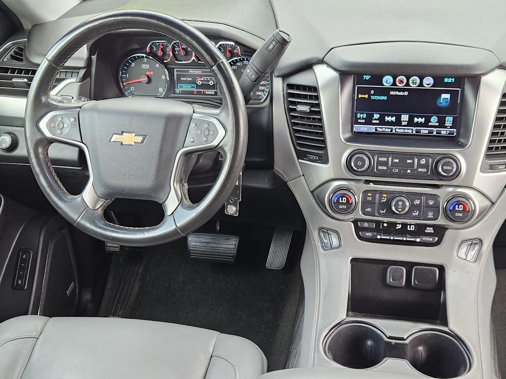 Thumbnail: 2016 Chevrolet Tahoe - 12