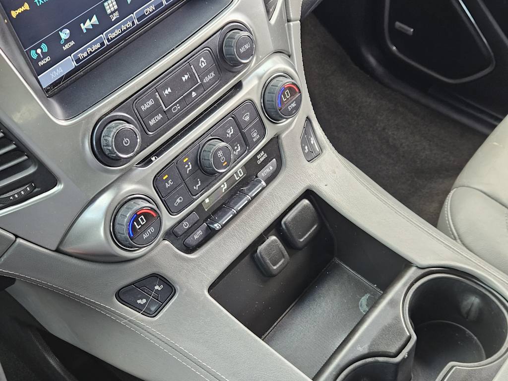 Thumbnail: 2016 Chevrolet Tahoe - 14