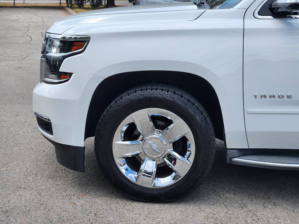 Thumbnail: 2015 Chevrolet Tahoe - 6