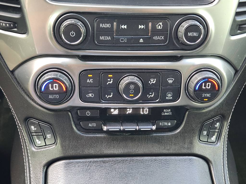 Thumbnail: 2015 Chevrolet Tahoe - 24