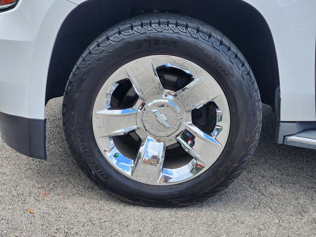 Thumbnail: 2015 Chevrolet Tahoe - 20