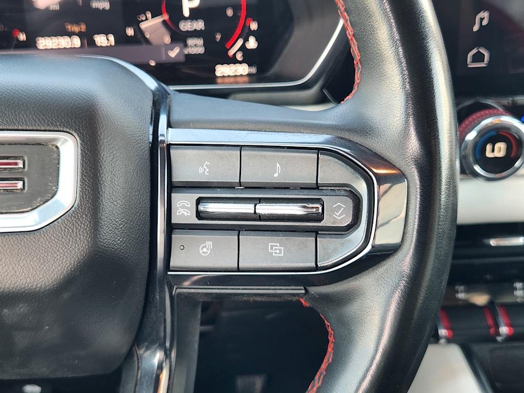 Thumbnail: 2023 GMC Canyon - 32
