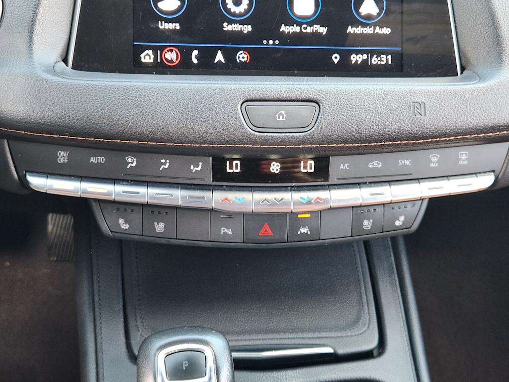 Thumbnail: 2019 Cadillac XT4 - 25