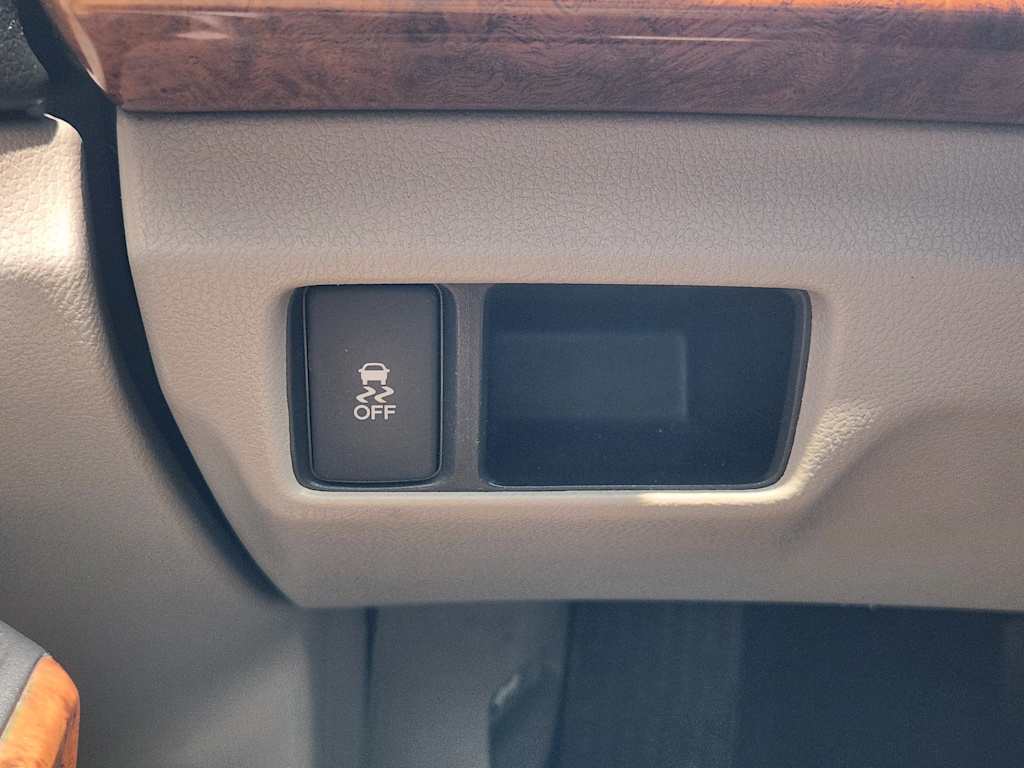 Thumbnail: 2012 Honda Accord - 28