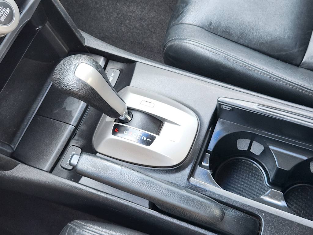 Thumbnail: 2010 Honda Accord - 24