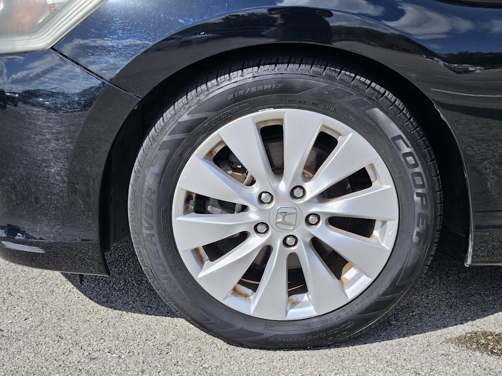 Thumbnail: 2013 Honda Accord - 21
