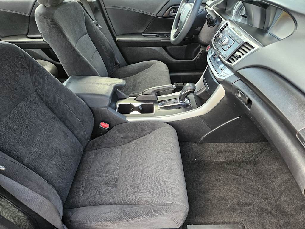 Thumbnail: 2013 Honda Accord - 10