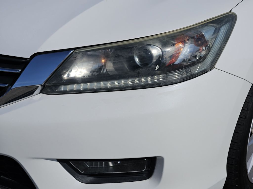 Thumbnail: 2015 Honda Accord - 21