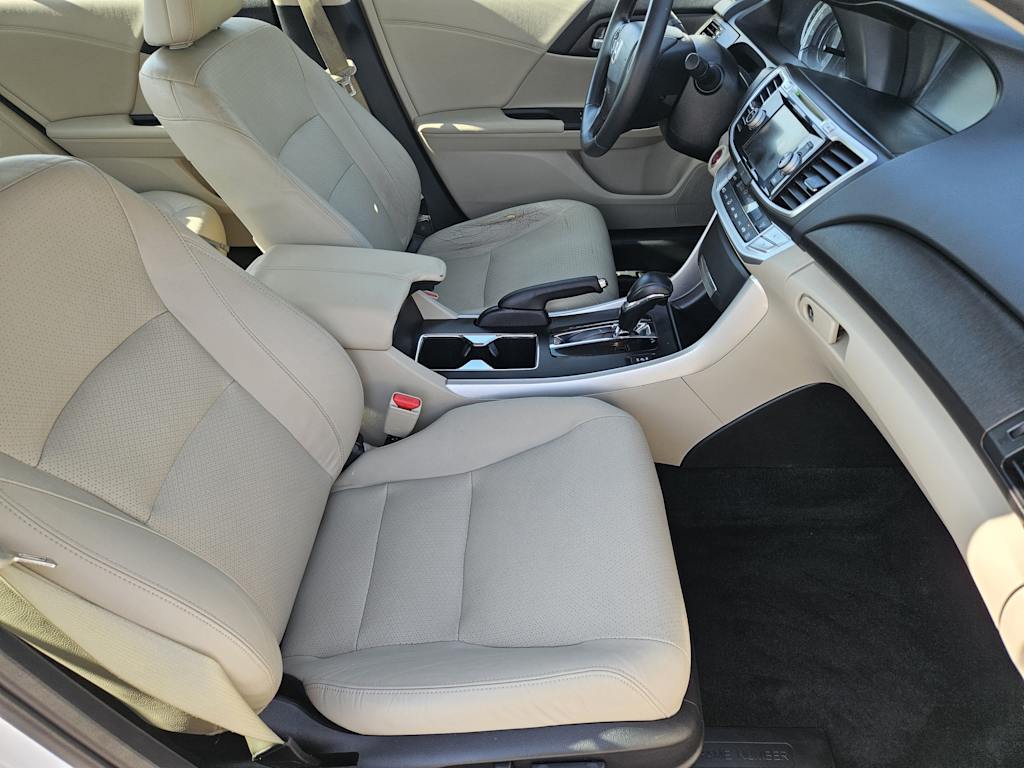 Thumbnail: 2015 Honda Accord - 10