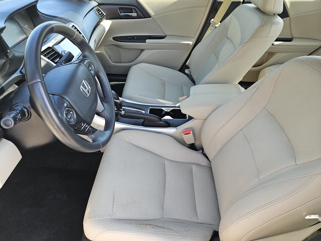 Thumbnail: 2015 Honda Accord - 9