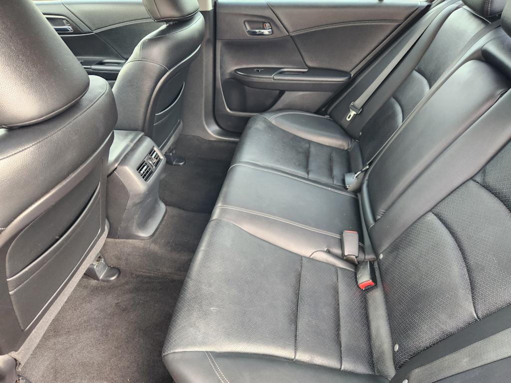 Thumbnail: 2013 Honda Accord - 10