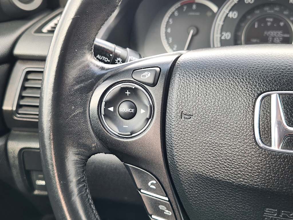 Thumbnail: 2013 Honda Accord - 31