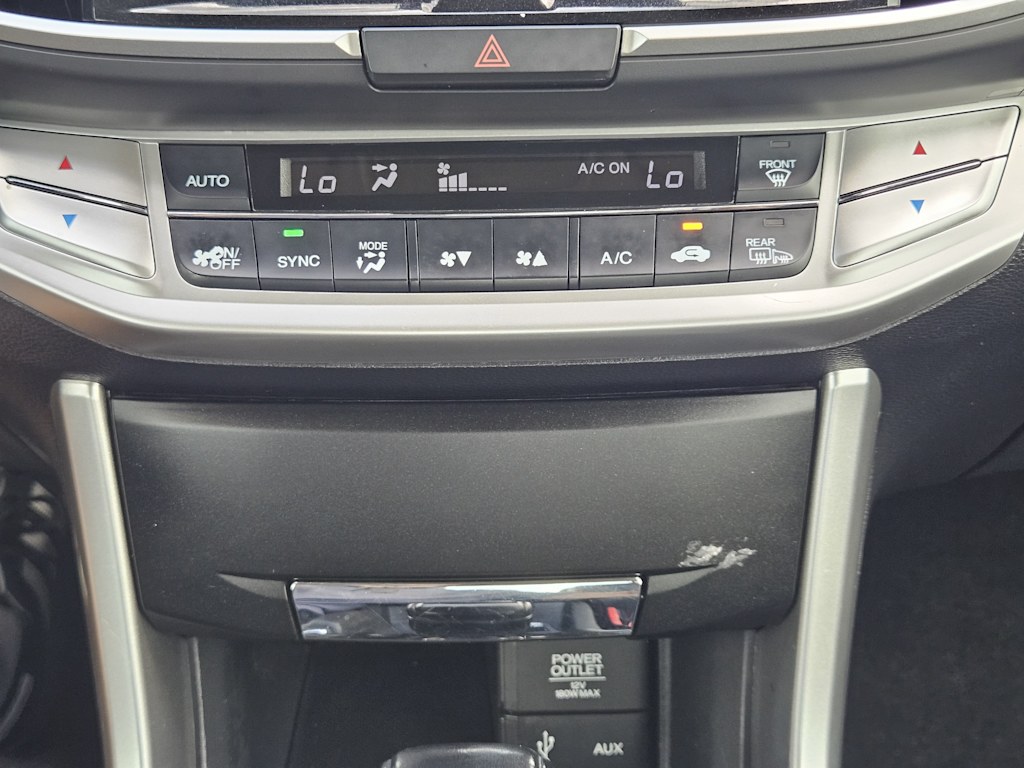 Thumbnail: 2014 Honda Accord - 26