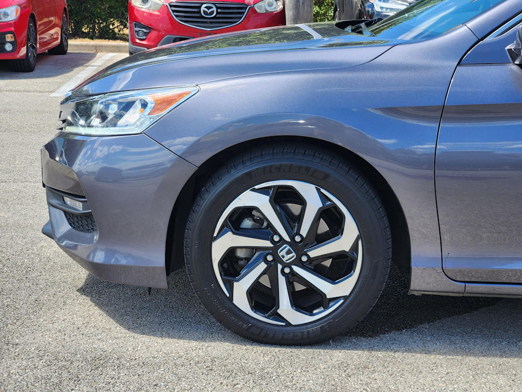 Thumbnail: 2017 Honda Accord - 6