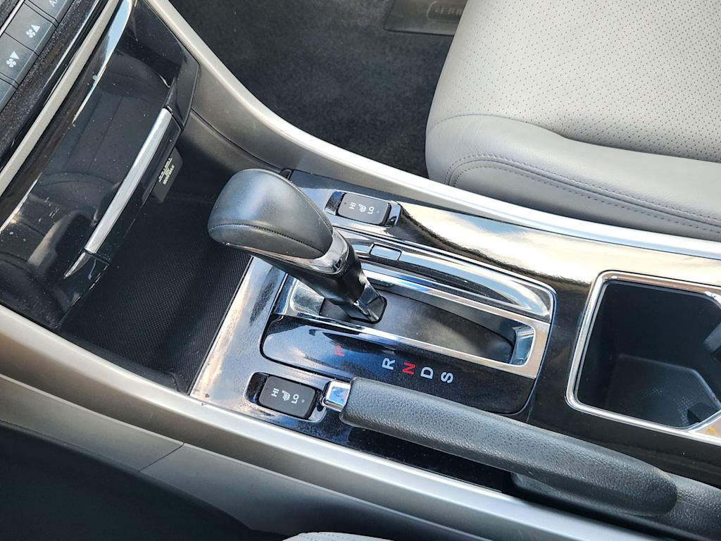 Thumbnail: 2017 Honda Accord - 14
